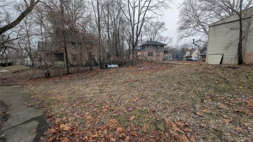 508 Omar St, Pontiac, MI, 48342-1659 | Card Image