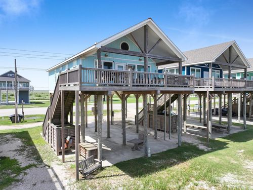 2496 Highway 87, Gilchrist, TX, 77617 | Card Image