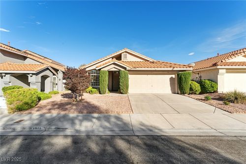 1908 Summit Pointe Dr, Las Vegas, NV, 89117-7240 | Card Image