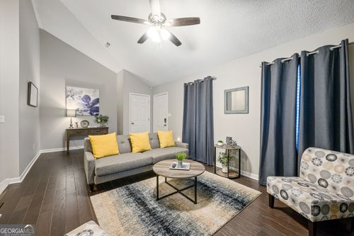 10 Jill Ln, Cartersville, GA, 30120-2019 | Card Image
