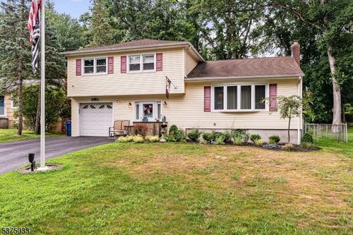 8 Ellen Dr, Rockaway, NJ, 07866-1905 | Card Image