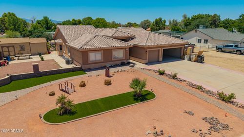 10535 W San Miguel Ave, Glendale, AZ, 85307-4028 | Card Image
