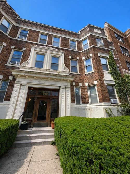 16-1665 Commonwealth Ave, Boston, MA, 02135-4947 | Card Image