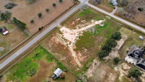 7525 Peregrine St, Brookshire, TX, 77423-8916 | Card Image