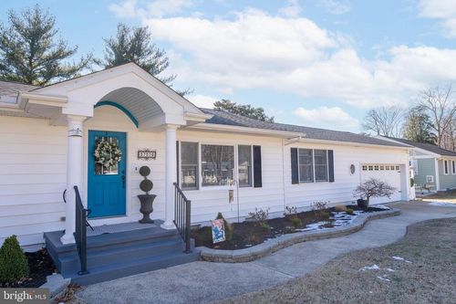 37376 Benita St, OCEAN VIEW, DE, 19970-3863 | Card Image