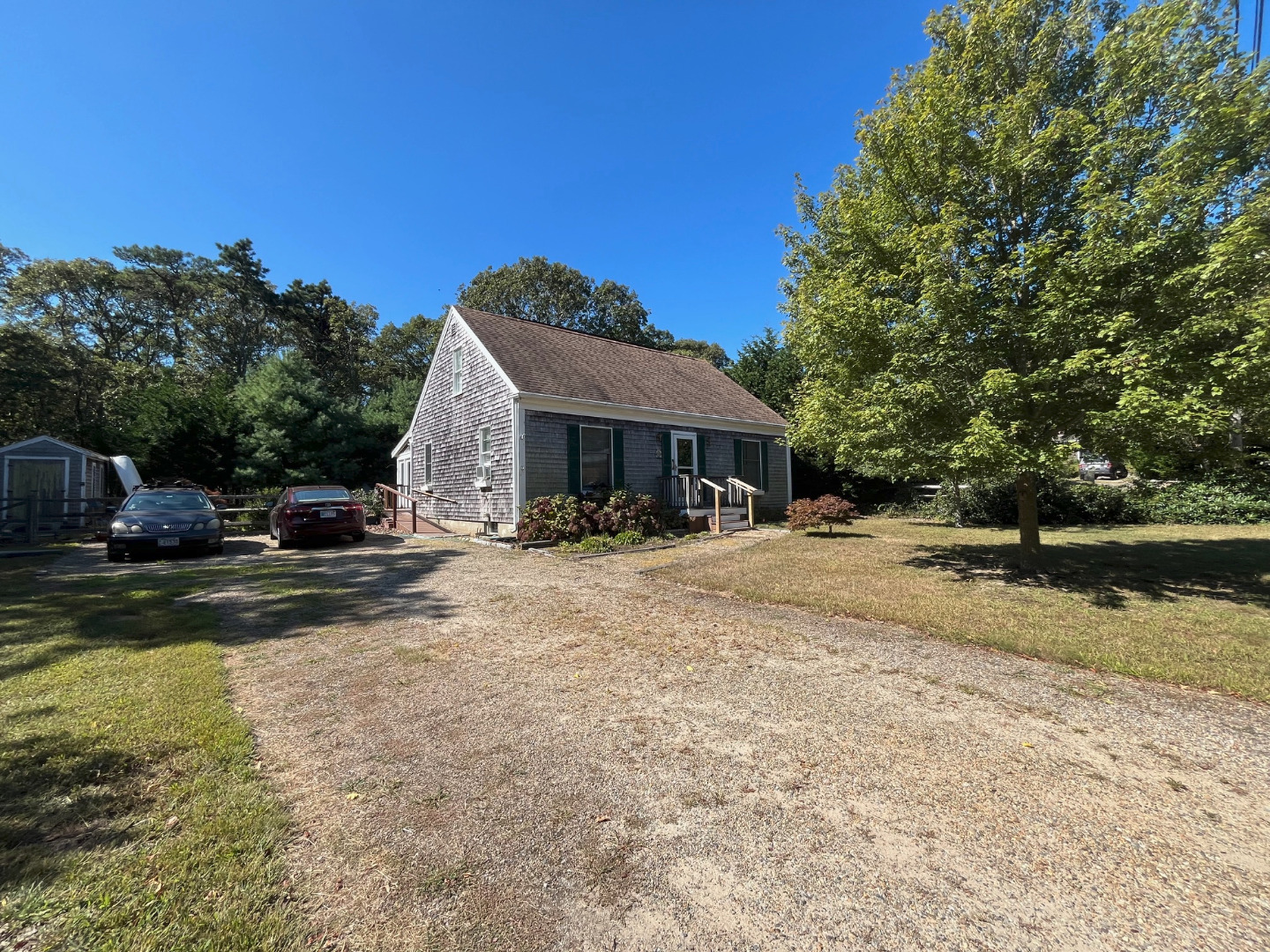 Hudson Ave, Oak Bluffs, MA 02557
