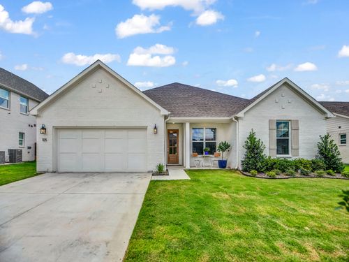 105 W Furlong, Willow Park, TX, 76087-6717 | Card Image
