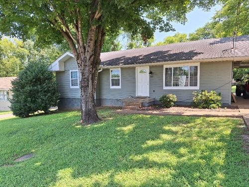 909 Oak Vale, Hermitage, TN, 37076-1025 | Card Image