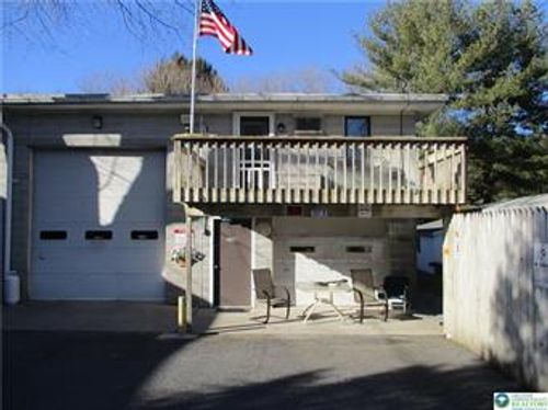 713 Engler Rd, Nazareth, PA, 18064-9385 | Card Image