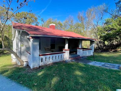 402 Ingram Avenue, House other with 3 bedrooms, 1 bathrooms and null parking in ONEONTA AL | Image 2