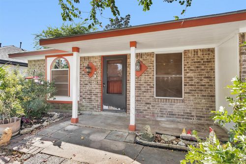 1414 N Circle Park St, Pasadena, TX, 77504-3902 | Card Image