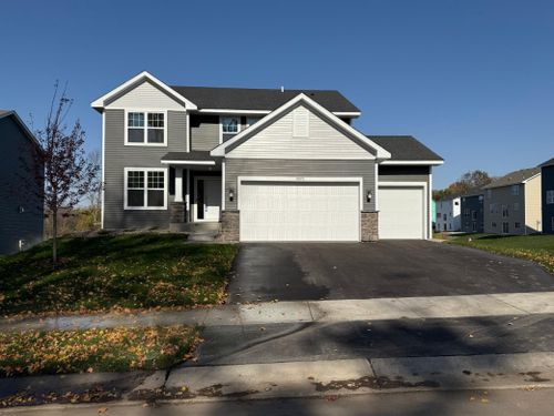 8870 Foust Lane, Rockford, MN, 55373 | Card Image