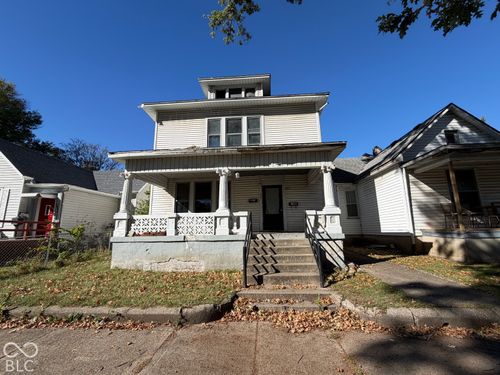 1005 S 8th St, Terre Haute, IN, 47807-4815 | Card Image