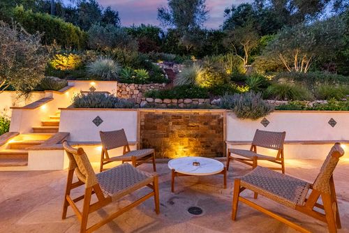 901 Cheltenham Rd, Santa Barbara, CA, 93105-2208 | Card Image