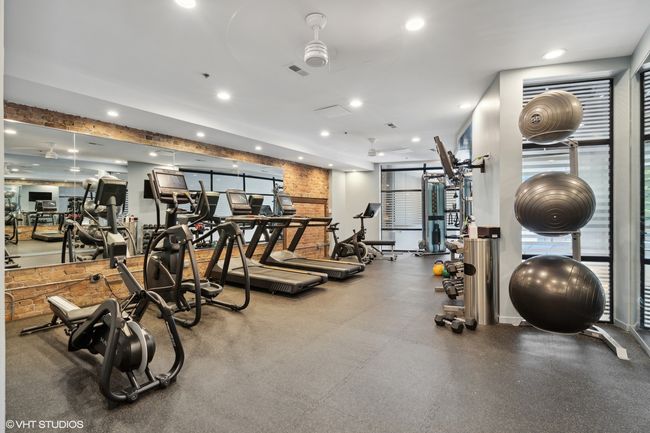 APT-517 - 616 W Fulton St, Condo with 2 bedrooms, 2 bathrooms and 1 parking in CHICAGO IL | Image 17