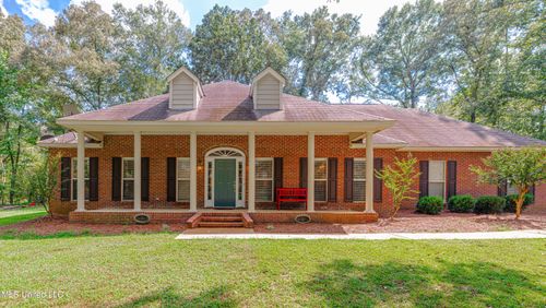 1850 Fairchilds Rd, Raymond, MS, 39154-9195 | Card Image
