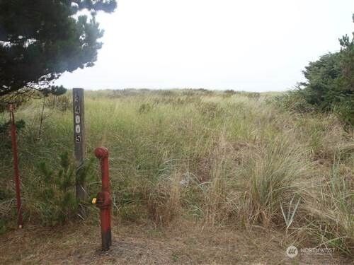 34005 G St, Ocean Park, WA, 98640-5806 | Card Image