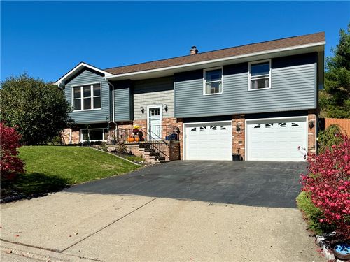 23 Valleybrook Dr, Bradford, PA, 16701-1530 | Card Image