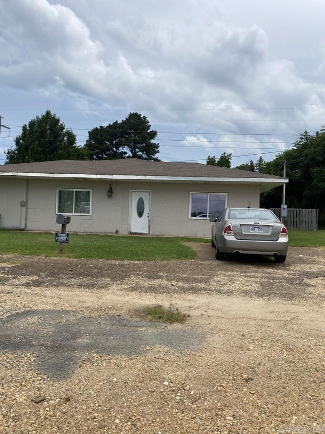 8412 Highway 270 W, House other with 3 bedrooms, 2 bathrooms and null parking in Prattsville AR | Image 6