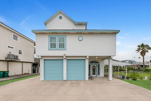 7 N Flamingo St, La Marque, TX, 77568-6527 | Card Image