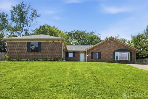 1115 Crestwood Hills Dr, Vandalia, OH, 45377-2714 | Card Image