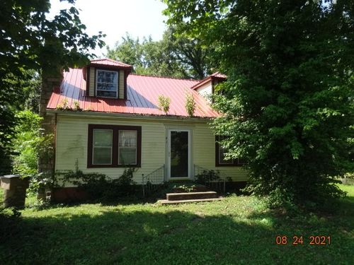 91 Lyle Ln, Nashville, TN, 37210-4749 | Card Image