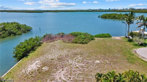 429 San Juan Avenue, NAPLES, FL, 34113 | Card Image