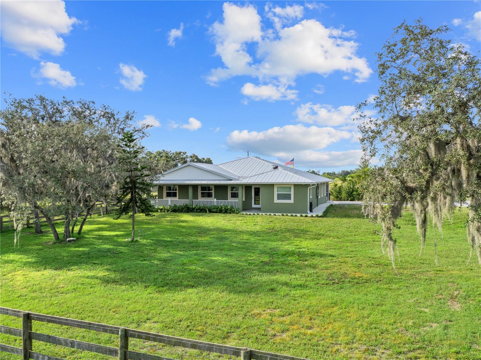 Jennings Rd, Myakka City, FL 34251