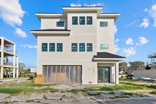 6913 Bochi Cir, SARASOTA, FL, 34242-1214 | Card Image