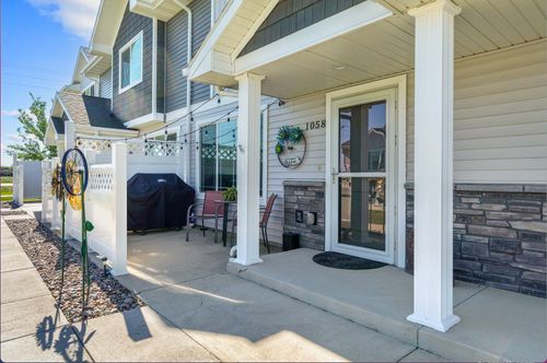 1058 Ne 57th Ln, Ankeny, IA, 50021-6919 | Card Image