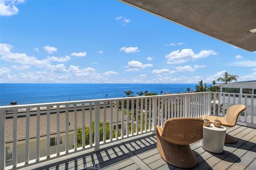 32091 Virginia Way, Laguna Beach, CA, 92651-8295 | Card Image