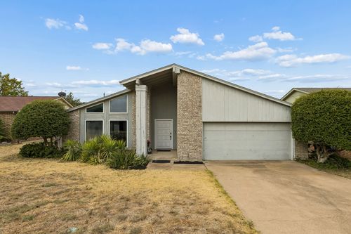 7012 Woodacre Rd, Fort Worth, TX, 76133-6334 | Card Image