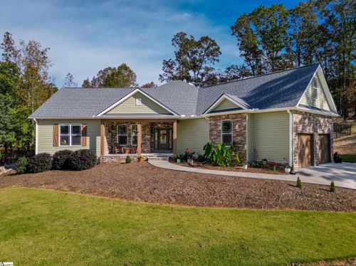 171 S Oak Pointe Dr, Seneca, SC, 29672-6764 | Card Image