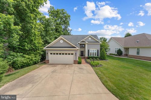 6817 Derby Run Way, GAINESVILLE, VA, 20155-3040 | Card Image