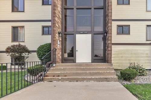 369 Summit Park Ct W, Crown Point, IN, 46307-2674 | Card Image