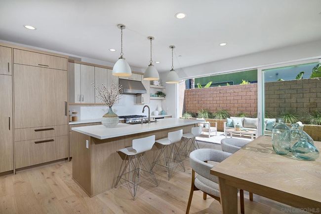 567 N Vulcan Ave, House other with 3 bedrooms, 3 bathrooms and 2 parking in Encinitas CA | Image 10