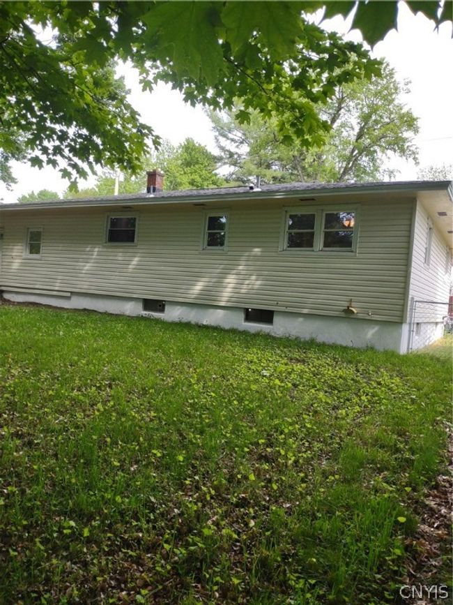 805 Cosby Road, House other with 2 bedrooms, 1 bathrooms and null parking in Utica NY | Image 6