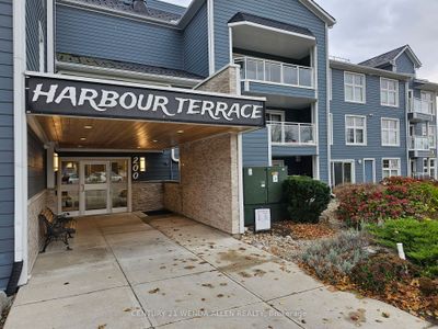 202 - 200 Harbour St, Condo with 2 bedrooms, 2 bathrooms and 1 parking in Kincardine ON | Image 1