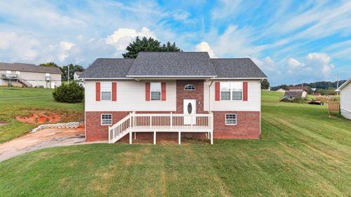 1031 Historic Hills Dr, Dandridge, TN, 37725-6190 | Card Image