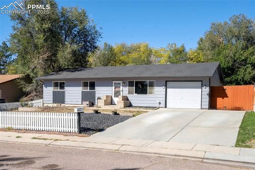 1270 Commanchero Dr, Colorado Springs, CO, 80915-3308 | Card Image