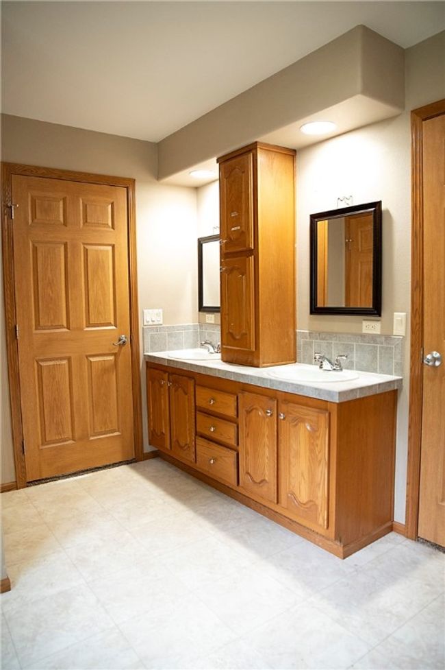 6975 158 Th Ave, House other with 5 bedrooms, 3 bathrooms and null parking in Bloomer WI | Image 19