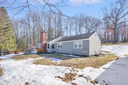 420 West St, Ludlow, MA, 01056-1013 | Card Image