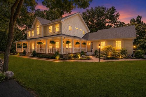6503 Northwestern Avenue, Caledonia, WI, 53406 | Card Image