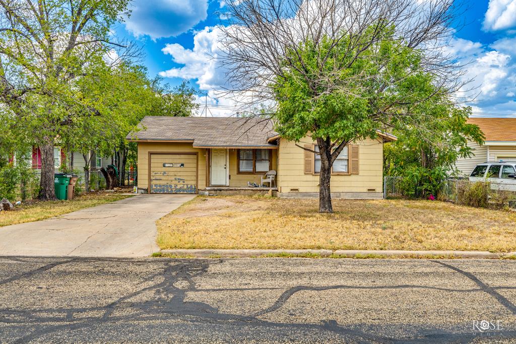 Webster St, San Angelo, TX 76901