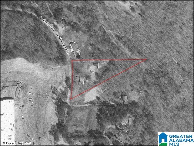 Lewis Lake Ln, Pell City, AL 35125