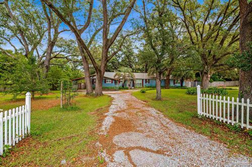 4712 Clara St, PENSACOLA, FL, 32526-2730 | Card Image