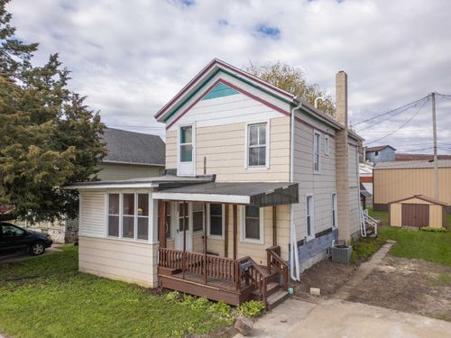 336 S Locust Street, Reedsburg, WI, 53959-1903 | Card Image