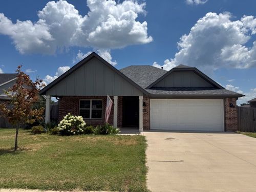 956 Sugar Pine St, Tontitown, AR, 72762-2217 | Card Image
