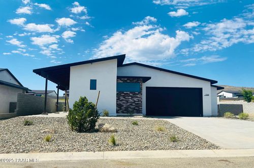 5088 N Jeffers Ave, Prescott Valley, AZ, 86314-6856 | Card Image