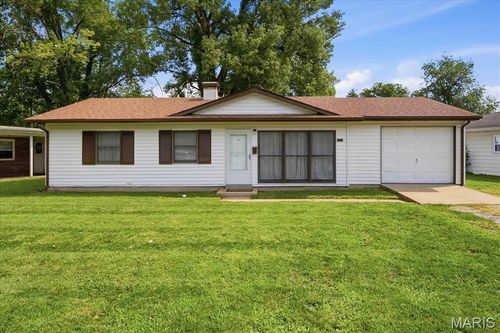 1118 N 39th St, Belleville, IL, 62226-5422 | Card Image